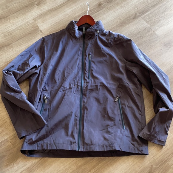 tumi windbreaker